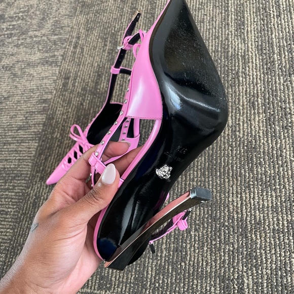 Versace Laced Pin-Point Slingback Pumps - Picture 6 of 6